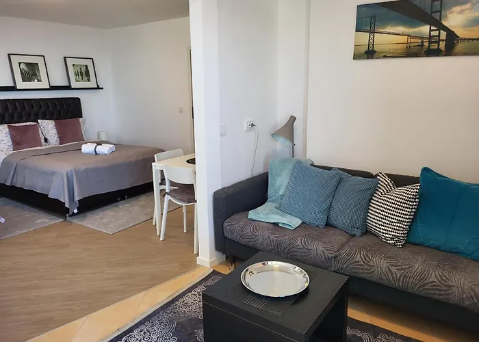 Blue Star Apartments